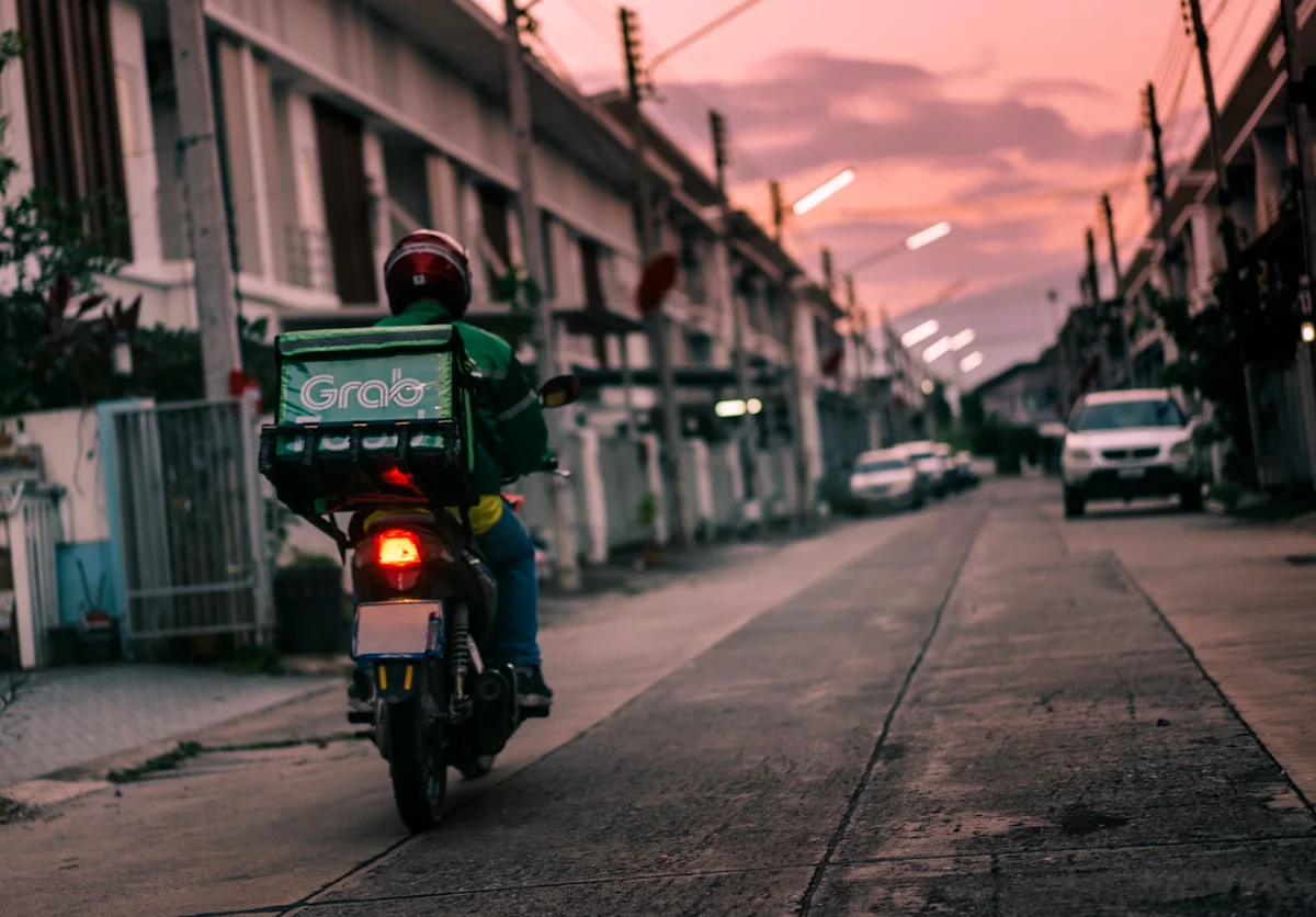 Food Delivery Data Scraping – Top 10 Use Cases for Food Tech Success