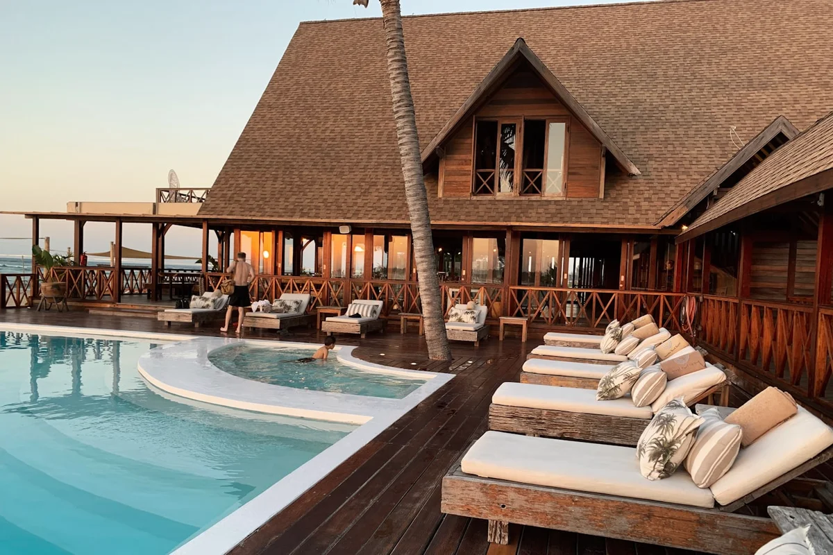 Using Booking Platform Intelligence to Optimize Hospitality Pricing